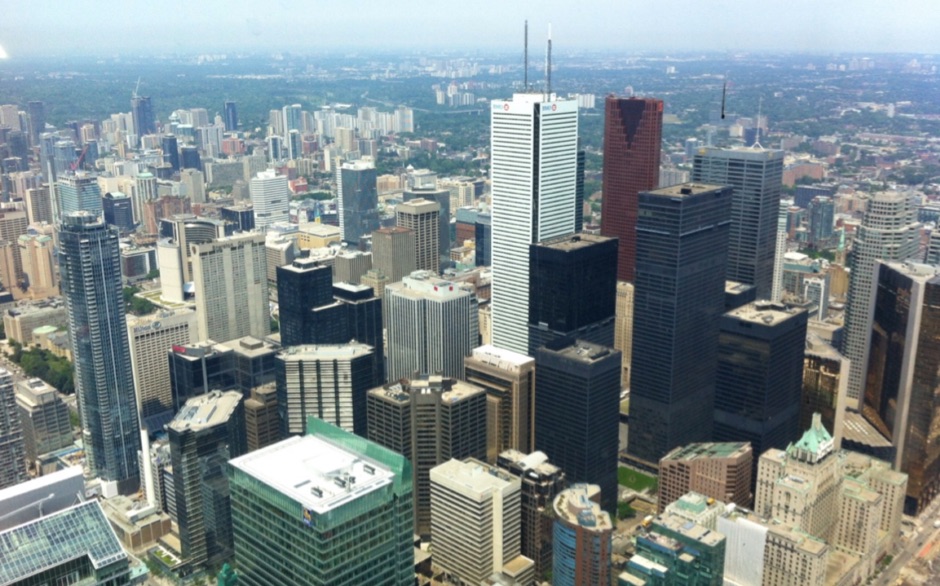 HF antenna for high rise dwellers