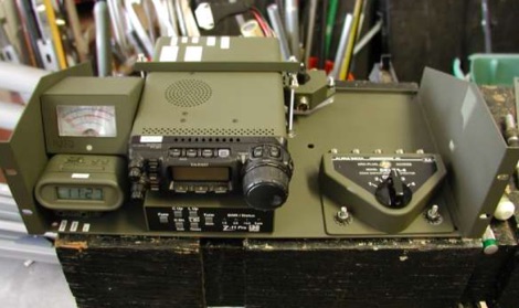 Repaint the Yaesu 857D
