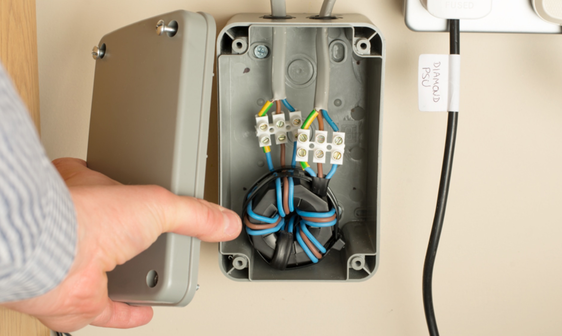 Mains Filter for EMC & Noise Reduction