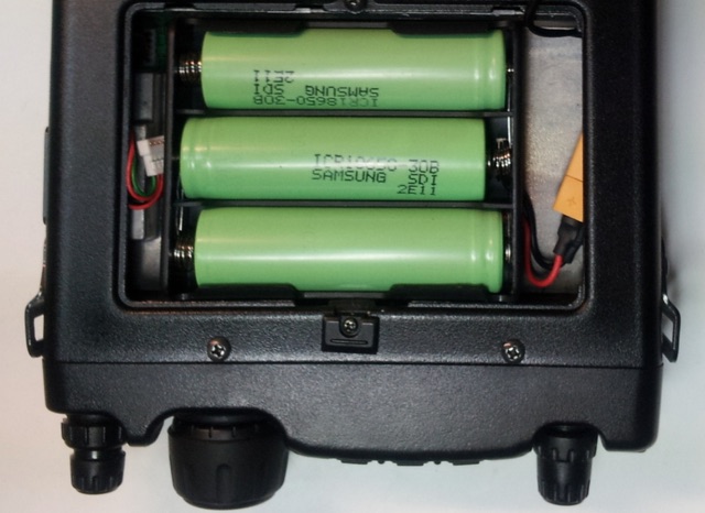 DXZone FT-817 Batteries for Air Travel
