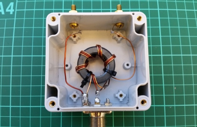DXZone 9:1 Unun Impedance Transformer