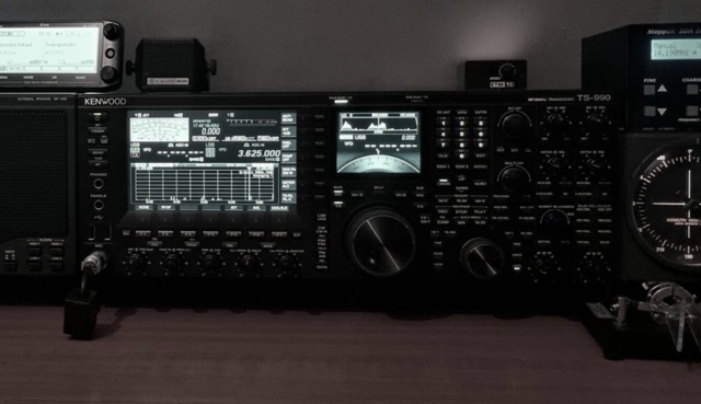 Kenwood TS-990S Review Picture
