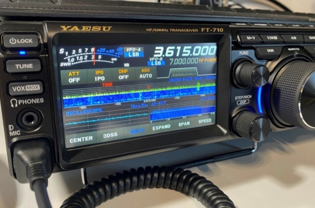 Yaesu FT-710 review Picture
