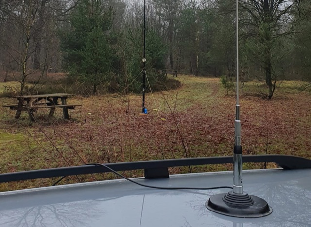 Comparing Mobile whip versus EF HW Vertical 