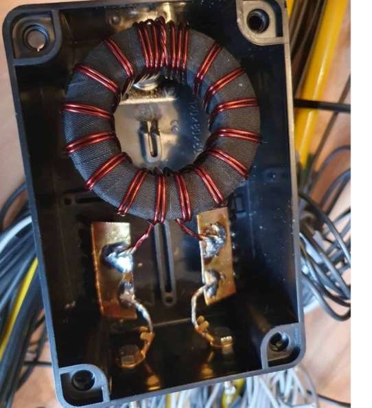 About Baluns, Ununs, Chokes, Isolators, and Transformers image