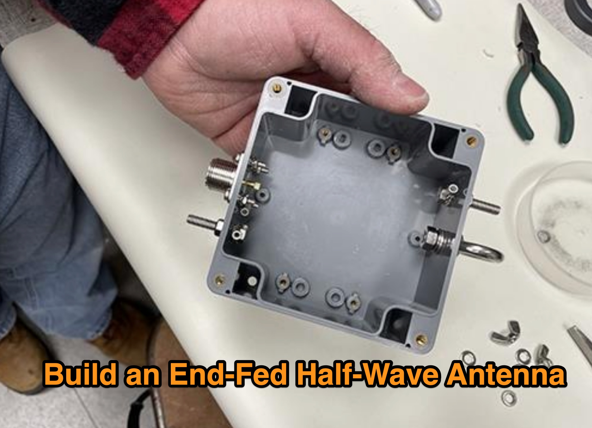 Build an End-Fed Half-Wave Antenna Kit Guide Picture